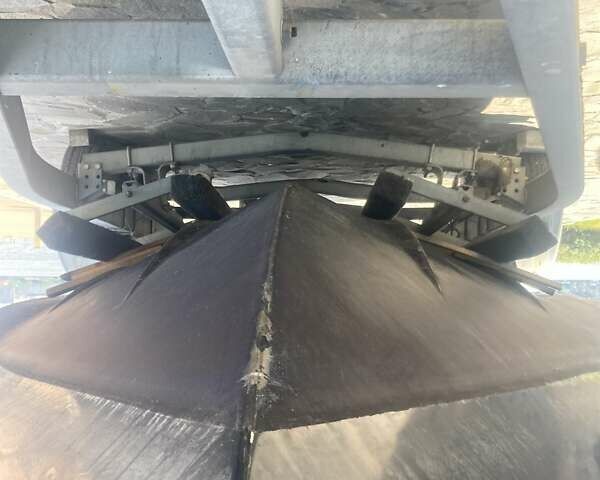 Ларсон Cabrio, об'ємом двигуна 5.7 л та пробігом 500 тис. км за 37000 $, фото 13 на Automoto.ua