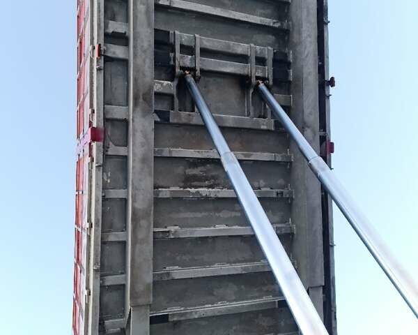 Лацинена SRV, об'ємом двигуна 0 л та пробігом 200 тис. км за 12500 $, фото 7 на Automoto.ua