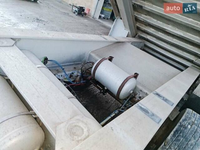 Лацинена SRV, об'ємом двигуна 0 л та пробігом 200 тис. км за 12500 $, фото 19 на Automoto.ua