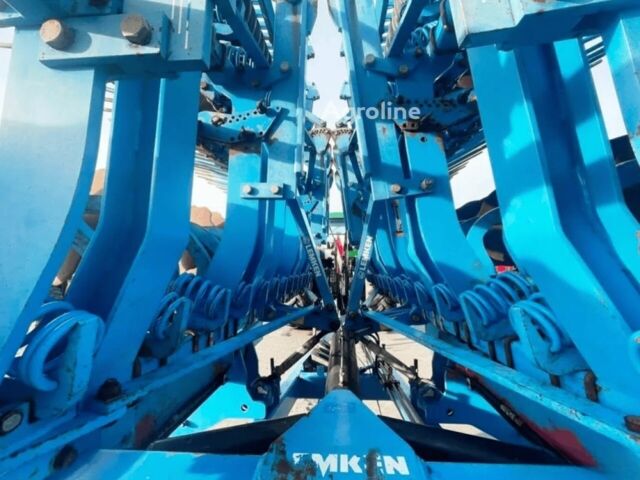 Лемкен Гігант, об'ємом двигуна 0 л та пробігом 0 тис. км за 42680 $, фото 8 на Automoto.ua