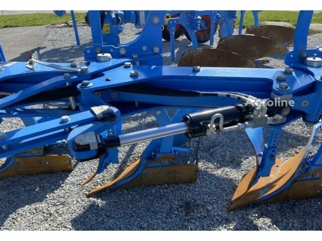 Лемкен Джувел, об'ємом двигуна 0 л та пробігом 0 тис. км за 36145 $, фото 4 на Automoto.ua