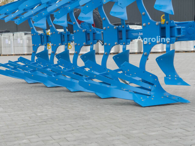 Синий Лемкен Джувел, объемом двигателя 0 л и пробегом 0 тыс. км за 38235 $, фото 12 на Automoto.ua