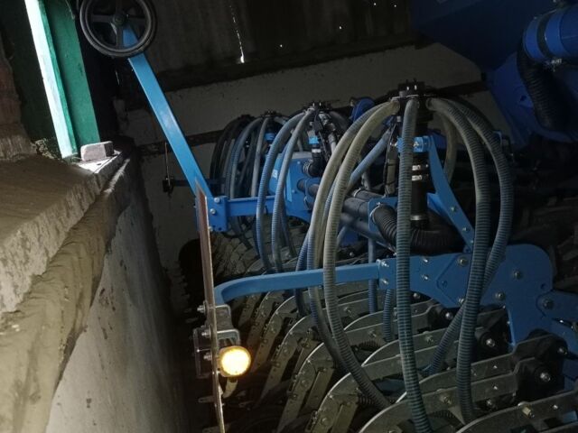 Синий Лемкен Compact-Solitair, объемом двигателя 0 л и пробегом 0 тыс. км за 60000 $, фото 3 на Automoto.ua