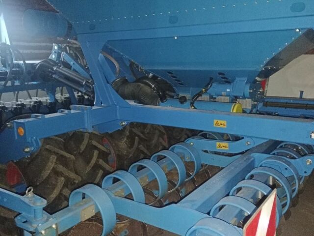 Синий Лемкен Compact-Solitair, объемом двигателя 0 л и пробегом 0 тыс. км за 60000 $, фото 2 на Automoto.ua