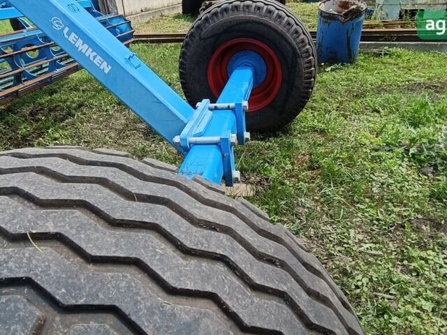 Лемкен Karat, объемом двигателя 0 л и пробегом 0 тыс. км за 26000 $, фото 6 на Automoto.ua