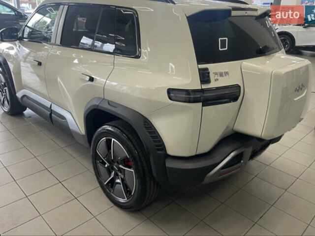 Белый Леопард 3, объемом двигателя 0 л и пробегом 1 тыс. км за 27000 $, фото 4 на Automoto.ua