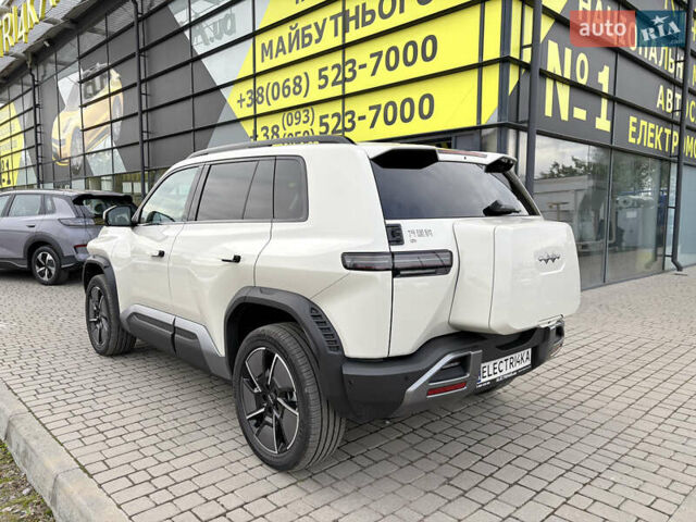 Белый Леопард 3, объемом двигателя 0 л и пробегом 1 тыс. км за 28500 $, фото 3 на Automoto.ua