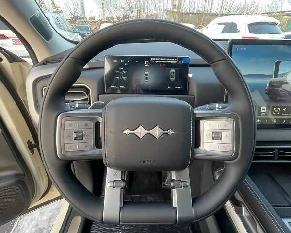 Бежевый Леопард 3, объемом двигателя 0 л и пробегом 1 тыс. км за 27900 $, фото 18 на Automoto.ua