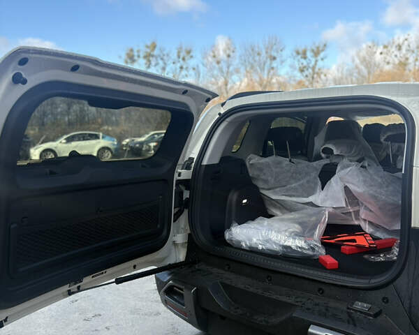 Леопард 3, объемом двигателя 0 л и пробегом 1 тыс. км за 27600 $, фото 18 на Automoto.ua