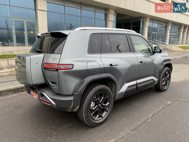 Сірий Леопард 3, об'ємом двигуна 0 л та пробігом 1 тис. км за 24800 $, фото 3 на Automoto.ua