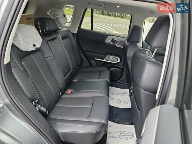 Леопард 3 2025 у Києві на Automoto.ua Зелений Леопард 3, об'ємом двигуна 0 л та пробігом 1 тис. км за 28250 $, фото 46 на Automoto.ua