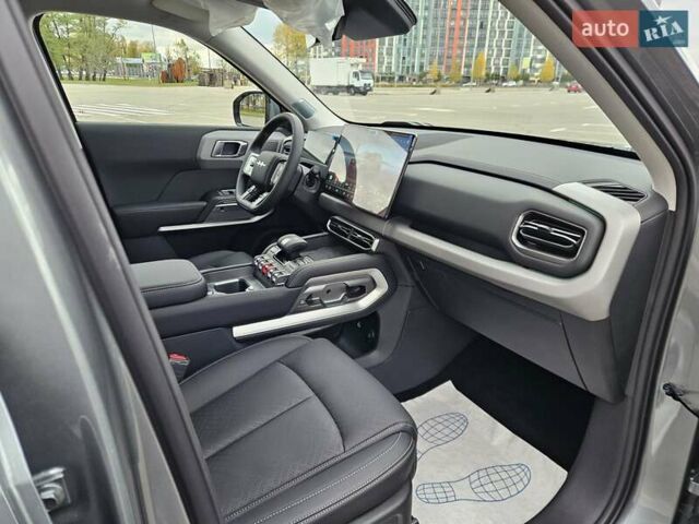 Леопард 3 2025 у Києві на Automoto.ua Зелений Леопард 3, об'ємом двигуна 0 л та пробігом 1 тис. км за 28250 $, фото 53 на Automoto.ua