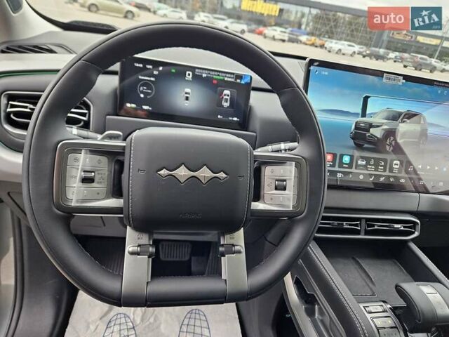 Леопард 3 2025 у Києві на Automoto.ua Зелений Леопард 3, об'ємом двигуна 0 л та пробігом 1 тис. км за 28250 $, фото 34 на Automoto.ua