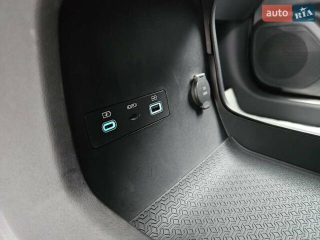 Леопард 3 2025 у Києві на Automoto.ua Зелений Леопард 3, об'ємом двигуна 0 л та пробігом 1 тис. км за 28250 $, фото 31 на Automoto.ua