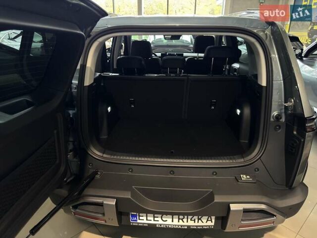 Леопард 3 2025 в Киеве на Automoto.ua Зеленый Леопард 3, объемом двигателя 0 л и пробегом 1 тыс. км за 28000 $, фото 6 на Automoto.ua