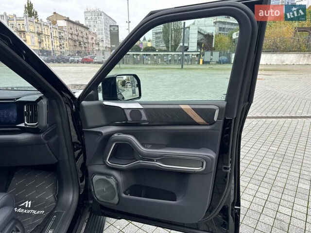 Леопард 8 2025 в Киеве на Automoto.ua Черный Леопард 8, объемом двигателя 2 л и пробегом 1 тыс. км за 81900 $, фото 31 на Automoto.ua