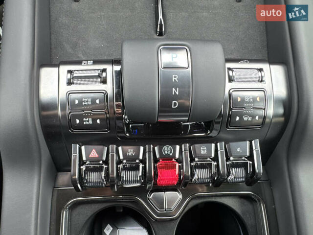 Леопард 8 2025 в Киеве на Automoto.ua Черный Леопард 8, объемом двигателя 2 л и пробегом 1 тыс. км за 81900 $, фото 23 на Automoto.ua