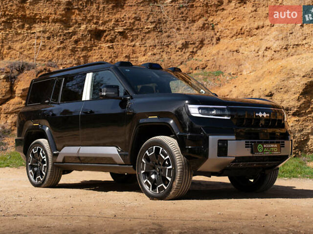 Черный Леопард 8, объемом двигателя 2 л и пробегом 1 тыс. км за 79900 $, фото 6 на Automoto.ua