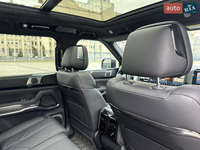 Леопард 8 2025 в Киеве на Automoto.ua Черный Леопард 8, объемом двигателя 2 л и пробегом 1 тыс. км за 81900 $, фото 36 на Automoto.ua