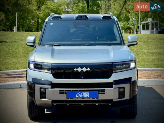 Сірий Леопард 8, об'ємом двигуна 2 л та пробігом 1 тис. км за 74900 $, фото 2 на Automoto.ua