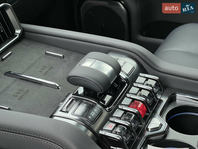 Сірий Леопард 8, об'ємом двигуна 2 л та пробігом 1 тис. км за 74900 $, фото 23 на Automoto.ua