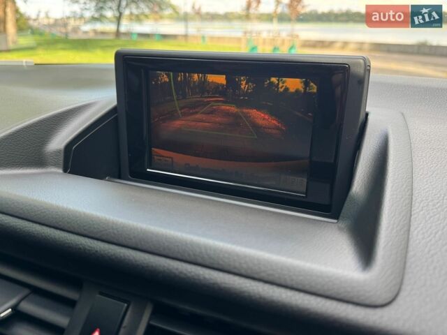 Білий Лексус СТ, об'ємом двигуна 1.8 л та пробігом 140 тис. км за 14000 $, фото 24 на Automoto.ua