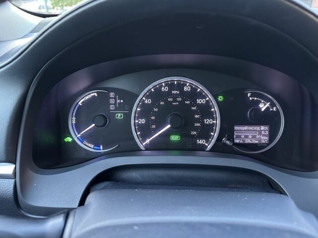 Білий Лексус СТ, об'ємом двигуна 1.8 л та пробігом 270 тис. км за 11250 $, фото 12 на Automoto.ua