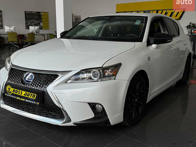 Білий Лексус СТ, об'ємом двигуна 1.8 л та пробігом 146 тис. км за 12600 $, фото 2 на Automoto.ua