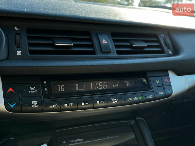 Білий Лексус СТ, об'ємом двигуна 1.8 л та пробігом 130 тис. км за 14400 $, фото 17 на Automoto.ua