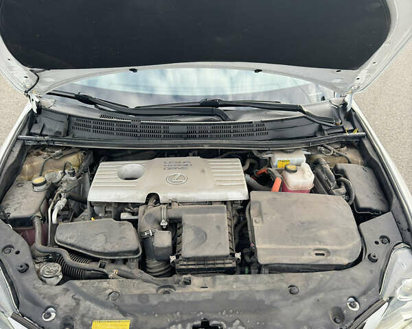 Лексус СТ 2013 в Киеве на Automoto.ua Белый Лексус СТ, объемом двигателя 1.8 л и пробегом 91 тыс. км за 13200 $, фото 1 на Automoto.ua