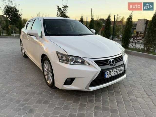 Белый Лексус СТ, объемом двигателя 1.8 л и пробегом 173 тыс. км за 13900 $, фото 44 на Automoto.ua