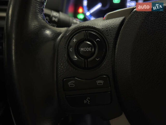 Білий Лексус СТ, об'ємом двигуна 1.8 л та пробігом 211 тис. км за 15699 $, фото 17 на Automoto.ua