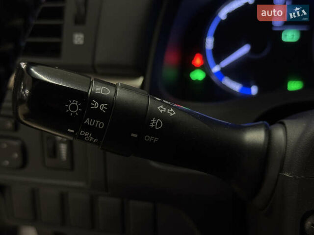 Білий Лексус СТ, об'ємом двигуна 1.8 л та пробігом 211 тис. км за 15699 $, фото 20 на Automoto.ua