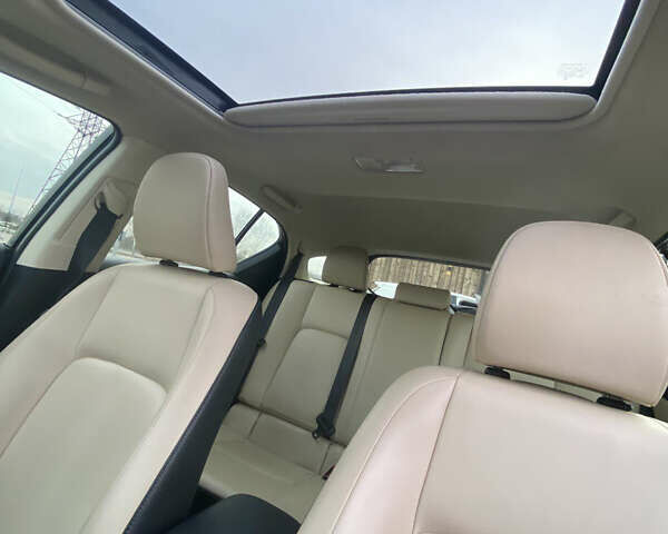 Белый Лексус СТ, объемом двигателя 1.8 л и пробегом 165 тыс. км за 15299 $, фото 8 на Automoto.ua