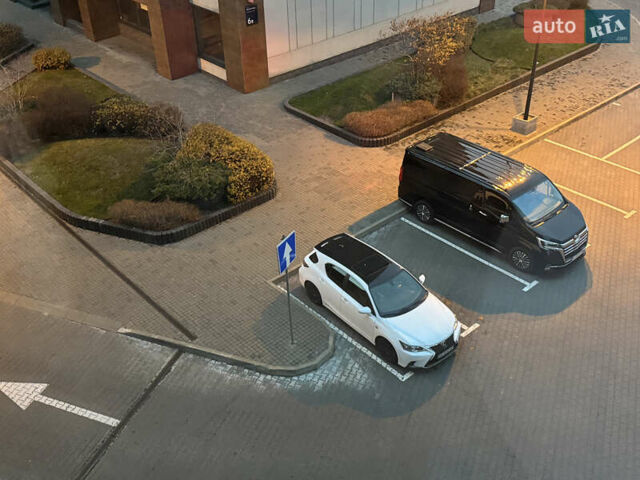 Белый Лексус СТ, объемом двигателя 1.8 л и пробегом 210 тыс. км за 14900 $, фото 13 на Automoto.ua