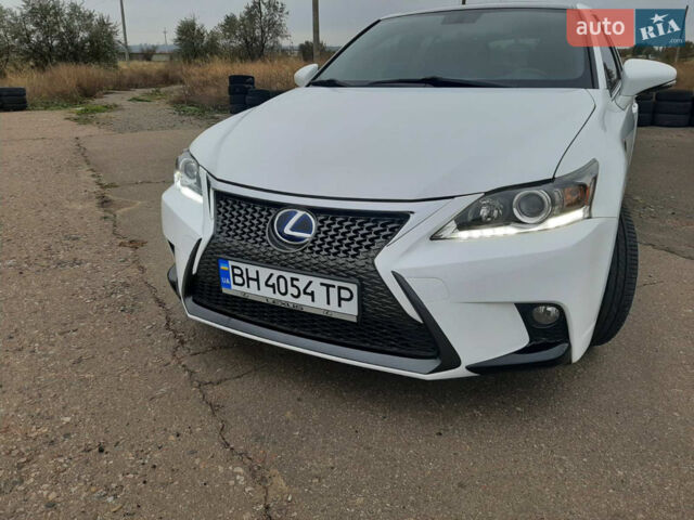 Білий Лексус СТ, об'ємом двигуна 1.8 л та пробігом 99 тис. км за 15800 $, фото 52 на Automoto.ua