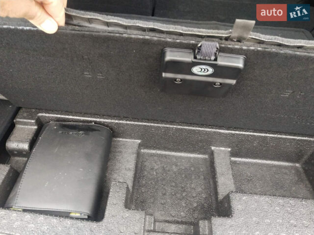 Білий Лексус СТ, об'ємом двигуна 1.8 л та пробігом 99 тис. км за 15800 $, фото 33 на Automoto.ua