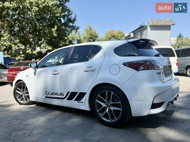 Білий Лексус СТ, об'ємом двигуна 1.8 л та пробігом 170 тис. км за 16900 $, фото 33 на Automoto.ua