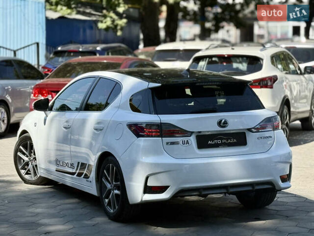 Білий Лексус СТ, об'ємом двигуна 1.8 л та пробігом 170 тис. км за 16900 $, фото 38 на Automoto.ua