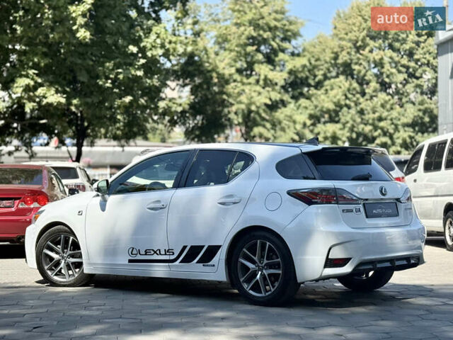 Білий Лексус СТ, об'ємом двигуна 1.8 л та пробігом 170 тис. км за 16900 $, фото 37 на Automoto.ua