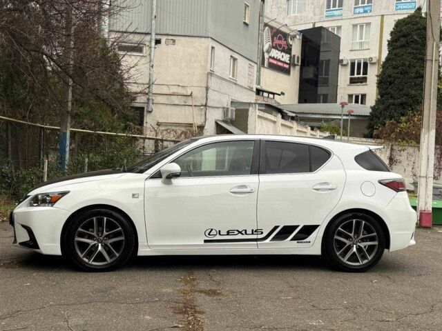 Белый Лексус СТ, объемом двигателя 1.8 л и пробегом 180 тыс. км за 14900 $, фото 4 на Automoto.ua