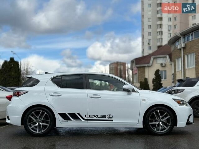 Белый Лексус СТ, объемом двигателя 1.8 л и пробегом 180 тыс. км за 14900 $, фото 18 на Automoto.ua