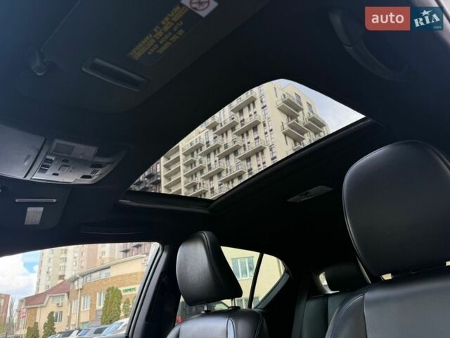 Белый Лексус СТ, объемом двигателя 1.8 л и пробегом 180 тыс. км за 14900 $, фото 54 на Automoto.ua