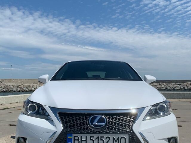 Белый Лексус СТ, объемом двигателя 1.8 л и пробегом 36 тыс. км за 18600 $, фото 54 на Automoto.ua