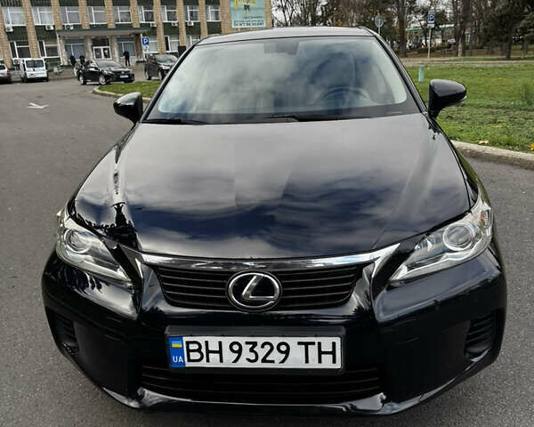 Черный Лексус СТ, объемом двигателя 1.8 л и пробегом 150 тыс. км за 14500 $, фото 10 на Automoto.ua