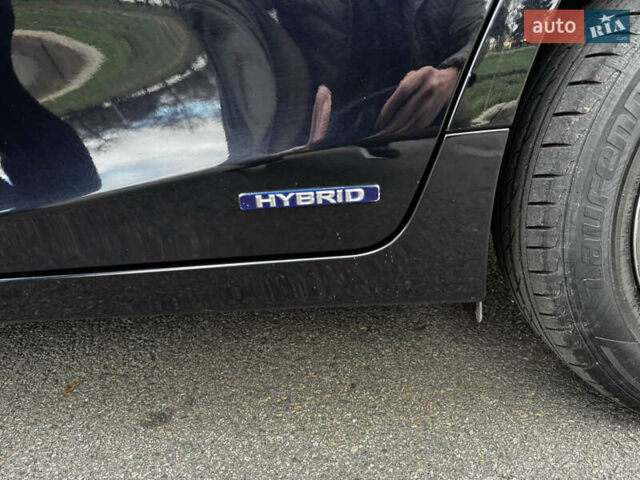 Черный Лексус СТ, объемом двигателя 1.8 л и пробегом 150 тыс. км за 14500 $, фото 18 на Automoto.ua