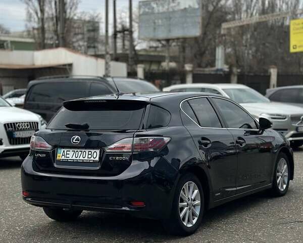 Черный Лексус СТ, объемом двигателя 1.8 л и пробегом 126 тыс. км за 12300 $, фото 3 на Automoto.ua