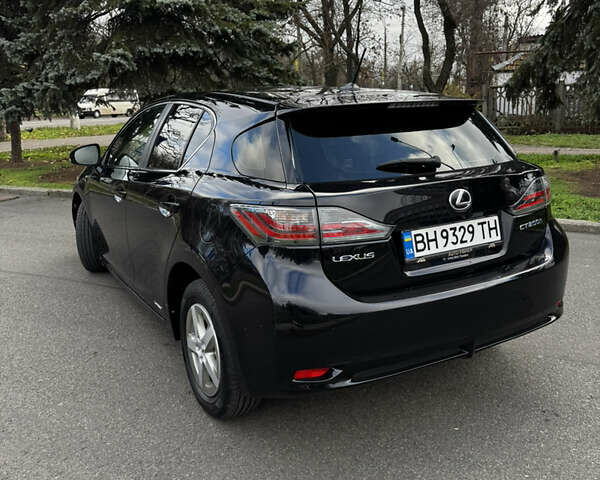 Черный Лексус СТ, объемом двигателя 1.8 л и пробегом 150 тыс. км за 14500 $, фото 14 на Automoto.ua