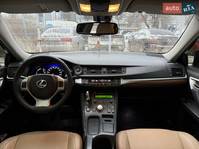 Чорний Лексус СТ, об'ємом двигуна 1.8 л та пробігом 129 тис. км за 13200 $, фото 19 на Automoto.ua