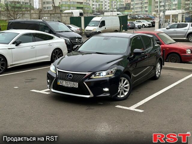 Черный Лексус СТ, объемом двигателя 1.8 л и пробегом 100 тыс. км за 14500 $, фото 5 на Automoto.ua